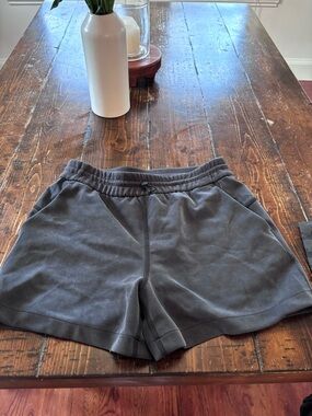 lululemon athletica Women's Charcoal Gray Athletic Shorts